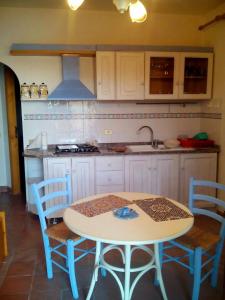 Kuchnia lub aneks kuchenny w obiekcie Villa Perla