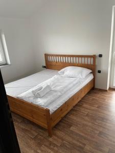 Postel nebo postele na pokoji v ubytování Penzion FAJN ***