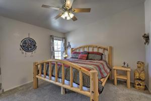 Gallery image of Rustic Retreat Moab Townhome with Grill and Fire Pit! in Moab