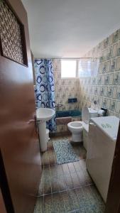 Un baño de Enjoy Sunset 32 fotos más