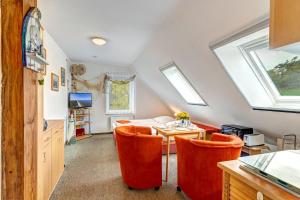 TV a/nebo společenská místnost v ubytování Haus Rehwiese