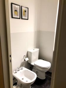 Ванная комната в Cilveti 468 departamento con cochera, excelente ubicación