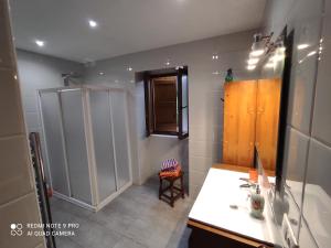 Koupelna v ubytování Casa Rural Juankonogoia + 13 fotografií