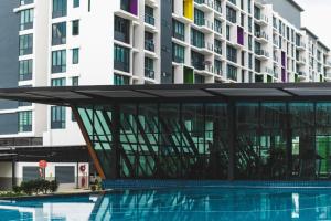 Kolam renang di atau dekat dengan Jazz Suites 1 Vivacity (4 Bedrooms) A10