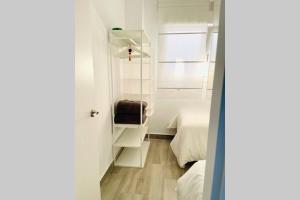 Część wypoczynkowa w obiekcie Precioso apartamento con vistas parciales, garaje y piscina