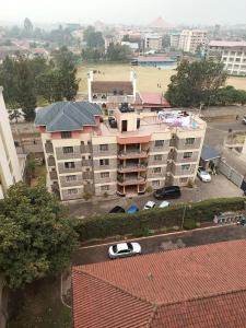 Uma vista aérea de JJ homes - Podium Heights Apartment, Nairobi