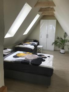 Ліжко або ліжка в номері Ferienwohnung Schauf 3