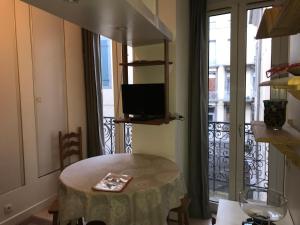 Et tv og/eller underholdning på Vacances Perennes rue Richelieu