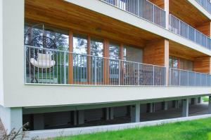 Balkón alebo terasa v ubytovaní Lipnoport Lakeside Apartment