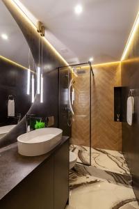 Ванна кімната в Royal romantic apartment with bathtub
