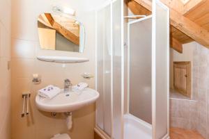 Koupelna v ubytování Appartement Sonneck + 37 fotografií