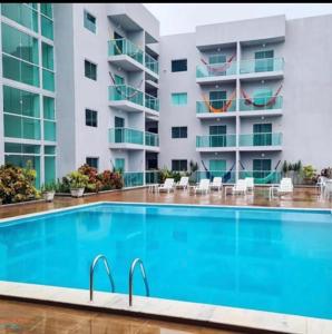 Bazén v ubytování Peroba Ville Apartamento, Maragogi nebo v jeho okolí