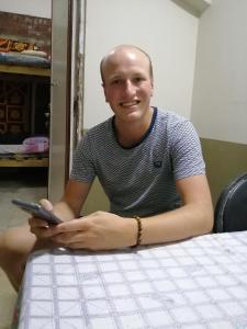 Oaspeți care stau la david hostel