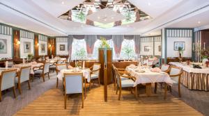 Restaurace v ubytování Parkhotel Stadtallendorf + 30 fotografií