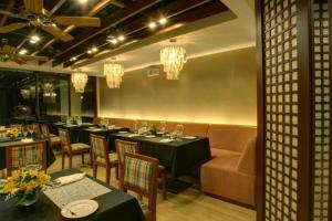 Χώρος καθιστικού στο Azalea Residences Baguio