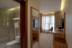 Koupelna v ubytování W Suites Hotel