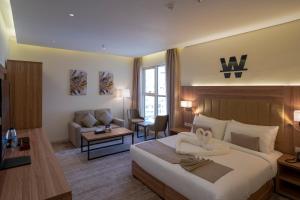 Posezení v ubytování W Suites Hotel