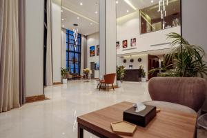 Posezení v ubytování W Suites Hotel