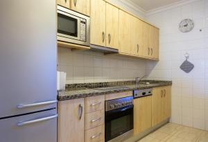 Kuchyňa alebo kuchynka v ubytovaní Apartment Mijas Costa - La Joya