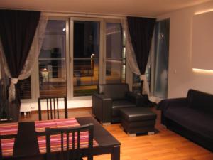 A seating area at Luksusowy apartament w Ustroniu