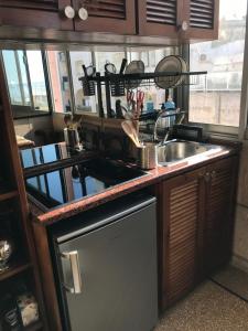 Köök või kööginurk majutusasutuses Studio à TANGER
