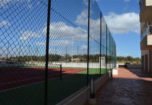 Tenis alebo squash v ubytovaní Penthouse with spectacular views alebo jeho okolí