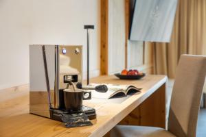 Kemudahan buat kopi dan teh di Hotel Grünauerhof