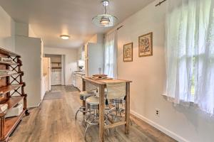 Φωτογραφία από το άλμπουμ του Spacious Sullivan County House with Fire Pit σε Hurleyville