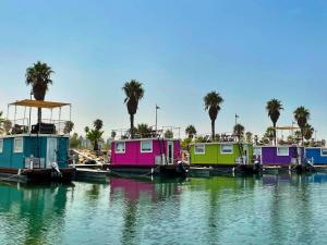 Boat Haus - Mediterranean Experience (Alcaidesa), La Línea de ...