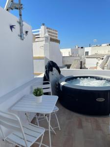 Gallery image of Casa Paixanita - jacuzzi & terrace downtown Olhao in Olhão +58 photos