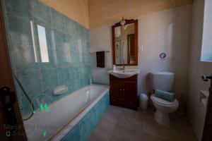 Kamar mandi di Ta Marija
