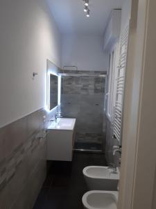 Ванная комната в Appartamento appena ristrutturato