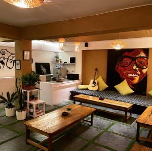 Kuchyň nebo kuchyňský kout v ubytování Mellow Fellow Hostel