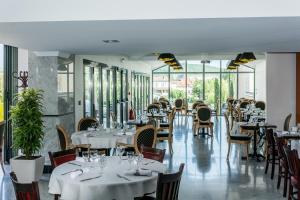 Restaurant o un lloc per menjar a ibis Périgueux Centre