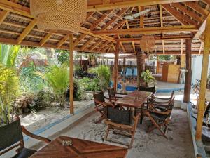 Zahrada ubytování Origami Inn Himandhoo