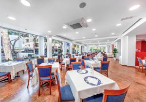 Restaurace v ubytování HOTEL ZANARINI in CENTRO a Riccione