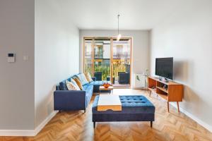 Telewizja i/lub zestaw kina domowego w obiekcie Tropica Garden - Nowe Kolibki