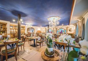 Gallery image of Hotel Edelweiss in Braies