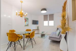Apartamentos Real Suites Príncipe, Granada, Spain - Booking.com