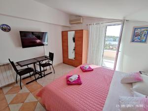 Fotografie z fotogalerie ubytování Rooms for 2 Makarska v destinaci Makarska