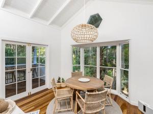 Gallery image of Bel Ombre - 4 BR rainforest retreat in Bangalow in Bangalow