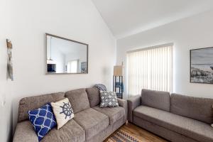 Fall Creek Resort 520-8