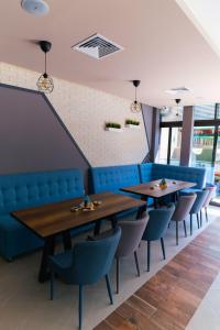 A seating area at Hotel Terra