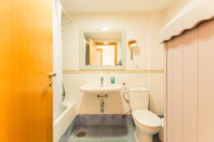 A bathroom at Duplex Paraiso Dream - TENESOL RENTALS