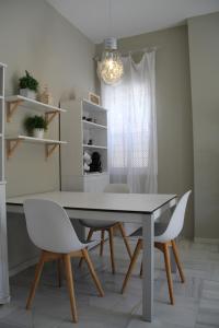 Fotografie z fotogalerie ubytování APARTAMENTO HUERTA LA REINA v destinaci Córdoba