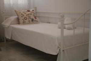 Fotografie z fotogalerie ubytování APARTAMENTO HUERTA LA REINA v destinaci Córdoba
