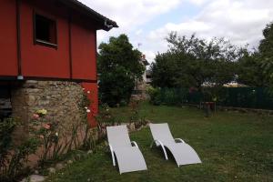 Zahrada ubytování Casa rural en Asturias a orillas del río Narcea puerta de Somiedo