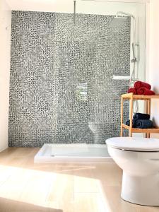 A bathroom at Dream Holiday Las Americas