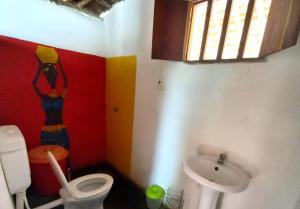Vonios kambarys apgyvendinimo įstaigoje Cabaceira Village