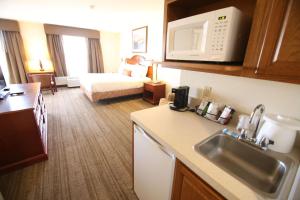 Ένα ή περισσότερα κρεβάτια σε δωμάτιο στο Crown Pointe Lodge; BW Signature Collection +15 φωτογραφίες